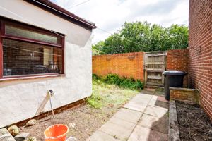 Photo 5- click for photo gallery